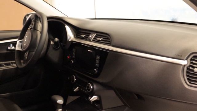 Kia Rio X смотреть онлайн