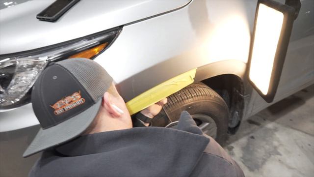 Deep Toyota Fender Dent смотреть онлайн