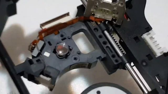 Dvd lens temizliği nasıl yapılır.. How to clean Dvd laser head..? смотреть онлайн