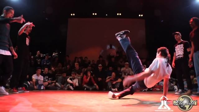 Predatorz/Illusion Of Exist vs Bad Trip // .BBoy World // BREAKING 4on4 | HIP-HOPERATIONNEL 2013 смотреть онлайн