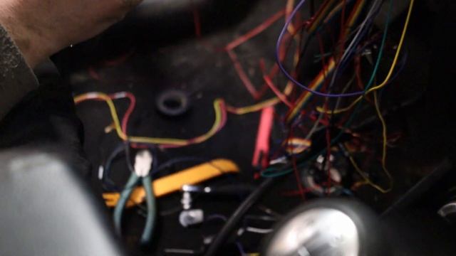 Сигнализация с автозапуском на Рено Дастер дизель Pandora X-4G смотреть онлайн