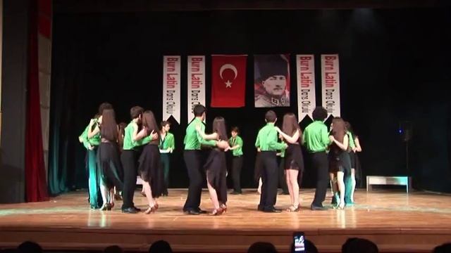 2013 BURNLATİN DANS OKULU BACHATA RUEDA смотреть онлайн