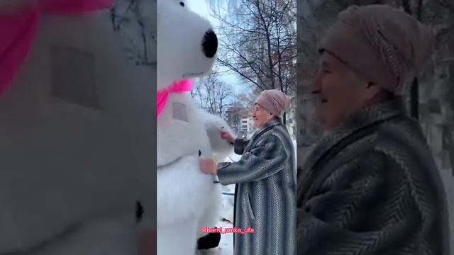Поздравление с Днём рождения для мамочки и бабули от детей и внуков 💕#белыймишкаумкауфа смотреть онлайн