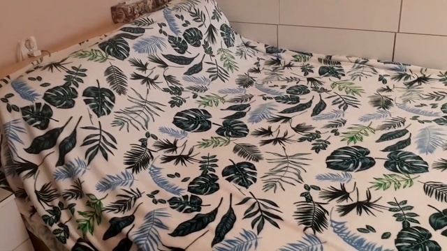 Покупки - пледы и одеяла) смотреть онлайн