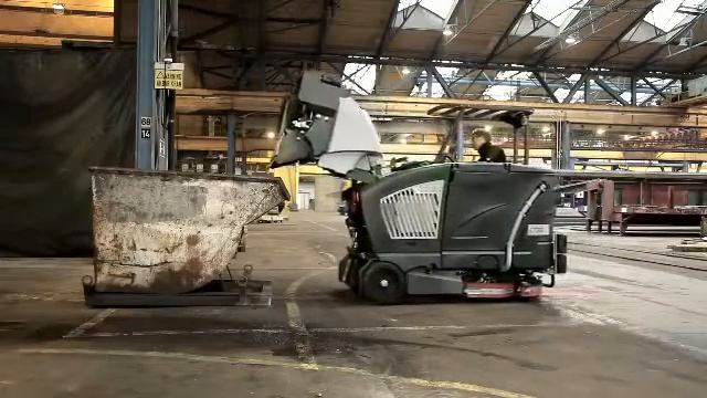 Nilfisk CS7000 Гибридные полуубророчные машины смотреть онлайн