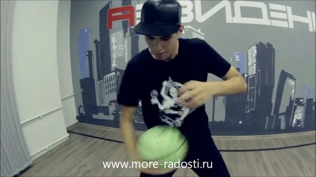 Танцевальный фристайл на праздник смотреть онлайн