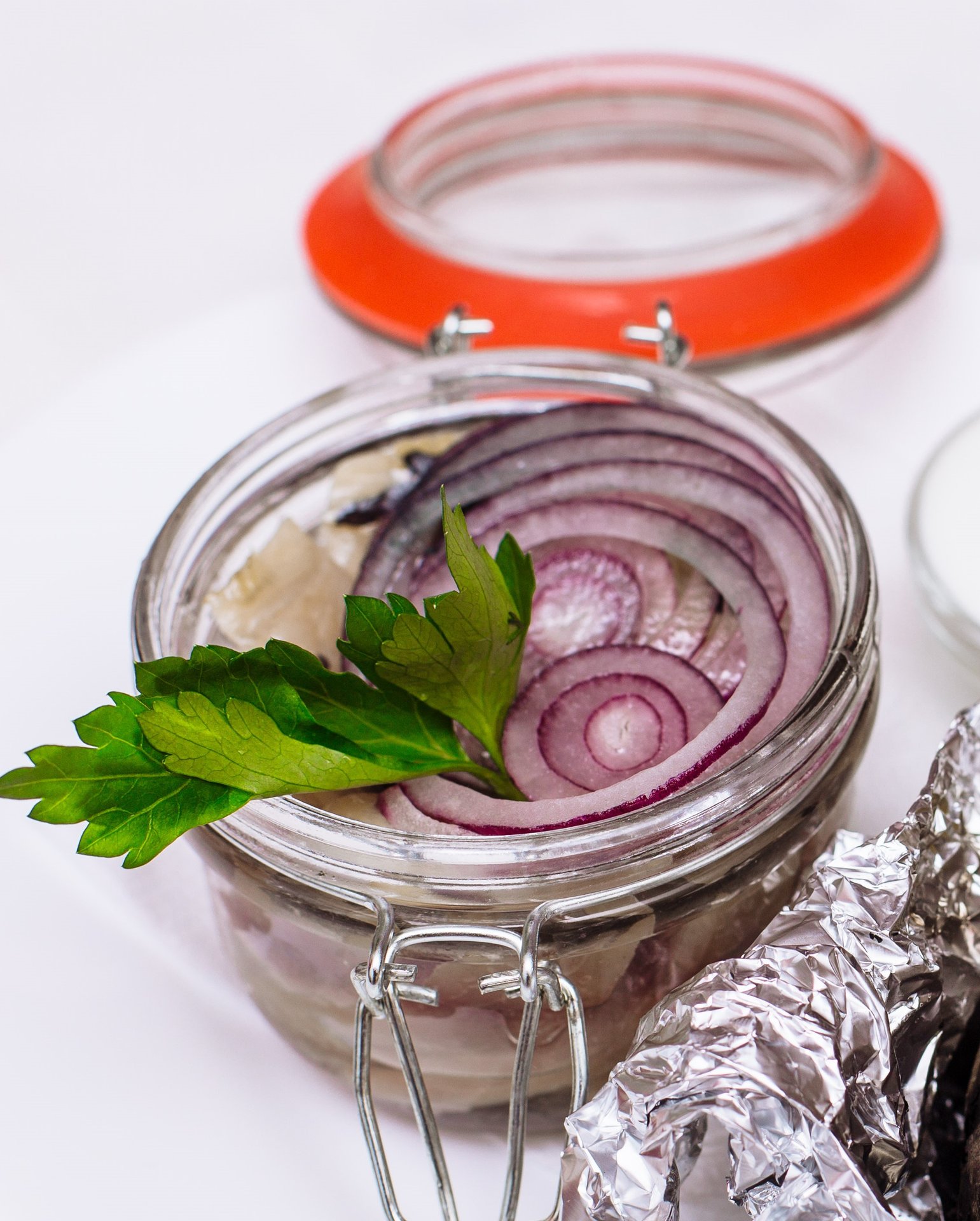 Как солить селедку смотреть онлайн