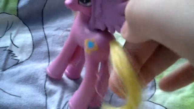 Новая прическа Кейденс смотреть онлайн