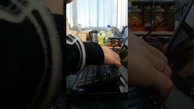 Ноутбук HP625. Замена клавиатуры. смотреть онлайн