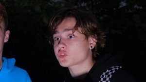 ВЫЗВАЛИ ПРИЗРАКА В ЗАБРОШЕННОЙ ЦЕРКВИ !