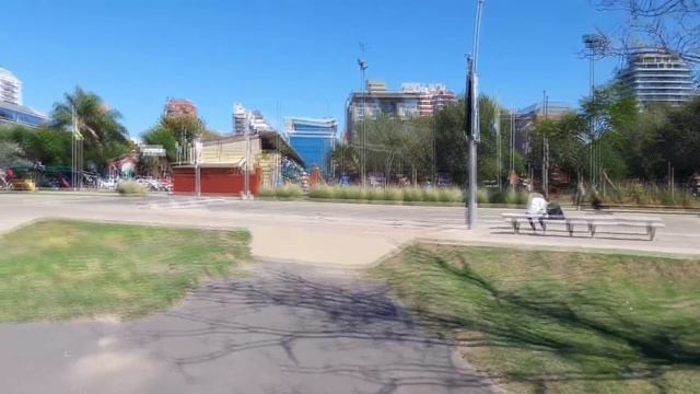 Почему не стоит купаться в Буэнос Айресе. смотреть онлайн