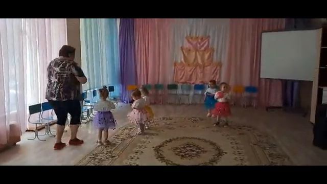 противовирусный танец с мочалками смотреть онлайн