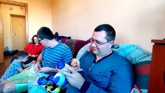 Отмечаем День Рождения Андрея.?Что подарили смотреть онлайн