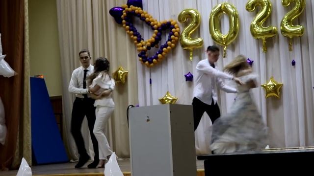Выпускной11"А" Школа№33 Кемерово_24Июня2022г. смотреть онлайн