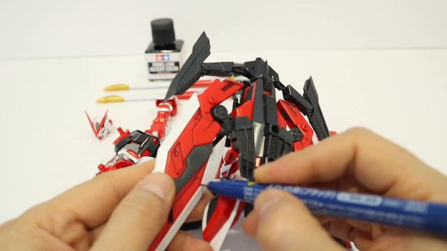 MG GUNDAM ASTRAY RED FRAME KAI - PANEL LINING + QUICK BUILD #bandai #gundam #gunpla смотреть онлайн