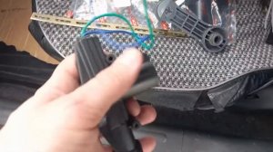 Жужжит Центральный Замок при Открытии Дверей в Машине|Посторонние Странные Звуки в Двери Машины|ЦЗ