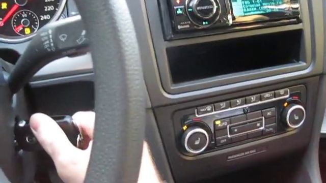 Kenwood KDC-BT61U в Golf 6 подключение через диод и конденсатор смотреть онлайн