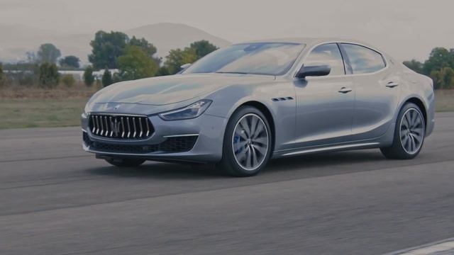 Maserati Ghibli GT Hybrid. Performance Charged смотреть онлайн