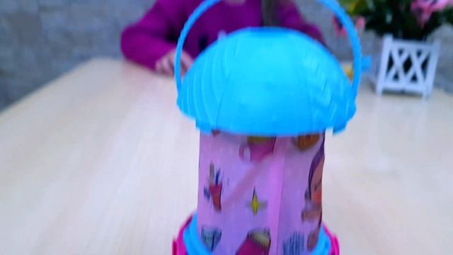 Новый Набор LOL Surprise Lantern Night Light & Torch Светильник и Фонарик смотреть онлайн