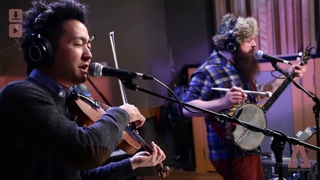 Kishi Bashi - Atticus, In the Desert | Audiotree Live смотреть онлайн