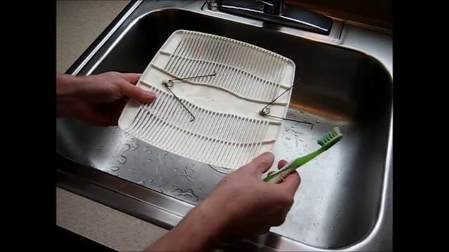 Bathroom vent fan, remove cover and clean dust смотреть онлайн