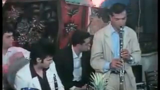 Zahid klarnet Yaver klarnet Enver qarmon Elman gitara Ramin skripka смотреть онлайн