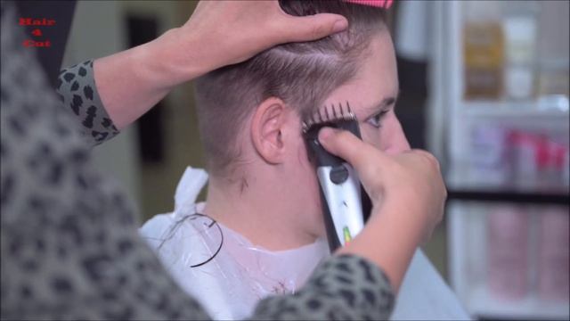 2020-09 Anna preview - long hair buzzed to asymmetric pixie смотреть онлайн