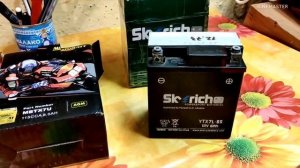 АККУМУЛЯТОРЫ ytx7l-bs: МОTOBATT MBTX7U.  Skyrich YTX7L-BS 12V 6 Ah. Размеры 112x70x130