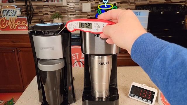 Black & Decker vs KRUPS Single Serve Coffee Maker with Mug смотреть онлайн