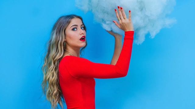Sofia Reyes - IDIOTA (Male Version) смотреть онлайн