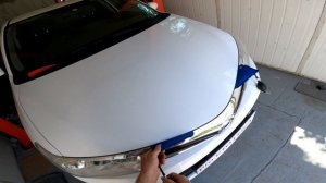 Как открыть капот автомобиля ,если соскочил тросик открывания.