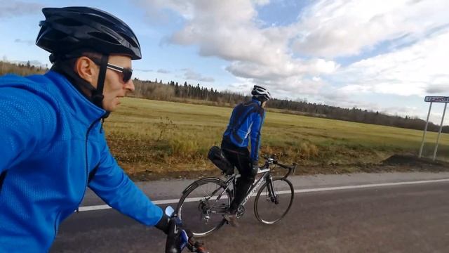 В Трусово по новой дороге (небольшая велопокатушка) смотреть онлайн