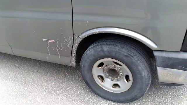 2013 GMC 6.6L Duramax Diesel Savana 3500 LWB Cargo Van - 1 Ton - 6 Speed смотреть онлайн