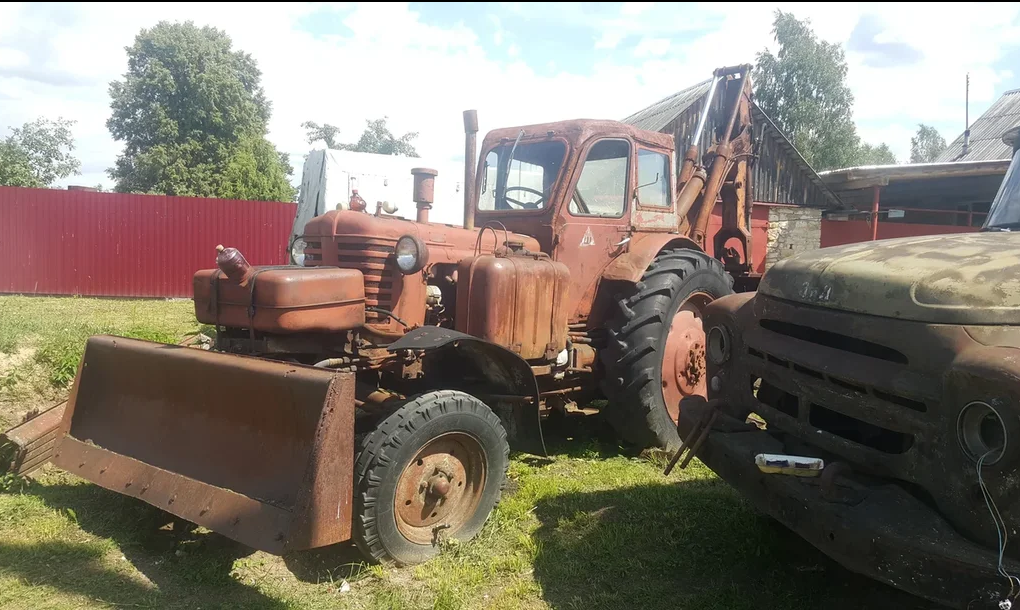 Экскаватор-погрузчик Амкодор МТЗ-92П