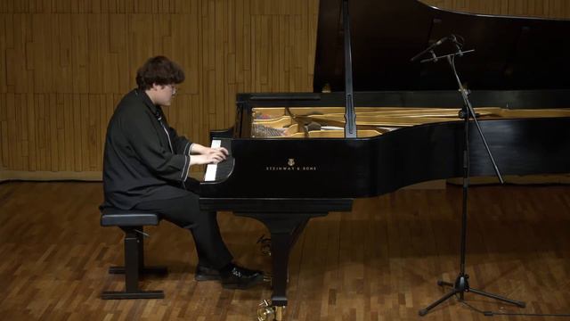 Хансае Янг - 3 премия, Южная Корея, Ульсан - Hansae Jang - 3 prize, South Korea, Ulsan смотреть онлайн