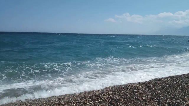 Анталья. Бушующее море на пляже Коньяалты. смотреть онлайн