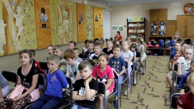 Читатели Центральной детской библиотеки города Невинномысска смотреть онлайн