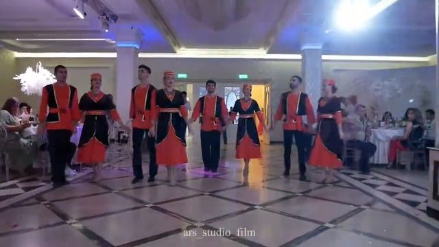 Армянский танец Трндез смотреть онлайн