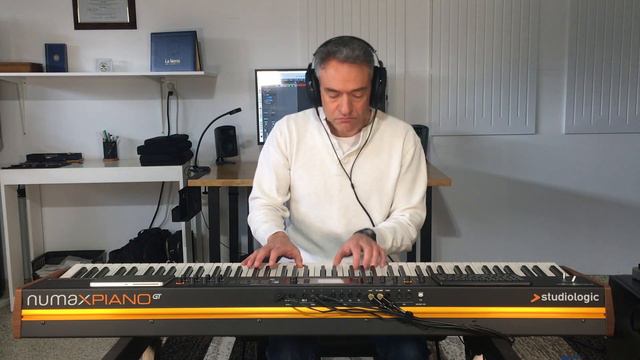 Numa X PIano GT смотреть онлайн