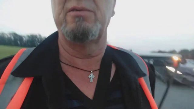 Пряча горькую слезу... смотреть онлайн