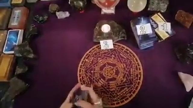 Интуитивное Онлайн гадание на выявление магических способностей от таролога Александры Храбович смотреть онлайн
