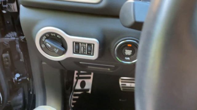 2018-2024 Maserati Ghibli Reset Service/Oil Light Maintenance (OBDSTAR X200 PRO) смотреть онлайн