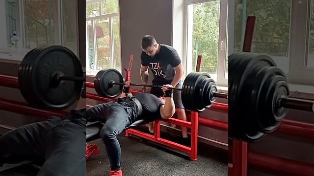 Жим 220 кг смотреть онлайн