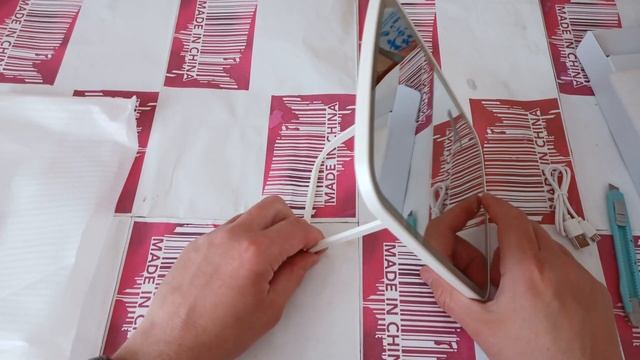 Настольное зеркало для макияжа с подсветкой с AliExpress смотреть онлайн