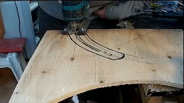 Прикупил пилки HILTI для лобзика, чтобы нарезать фанеру. смотреть онлайн