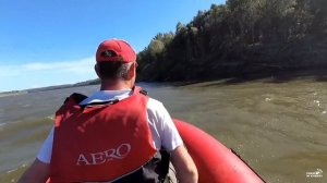 ЛОДКА HYDRA NOVA 350. МОТОР TOHATSU 9.8.  НА БОЛЬШИХ ВОЛНАХ.