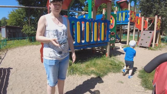 ВЛОГ №5. ЖАРА ПОД 40 ГРАДУСОВ, МОДНАЯ И ДЕШЕВАЯ СТРИЖКА ДЛЯ СЫНА, ГУЛЯЕМ ПО ГОРОДУ В ЗНОЙНУЮ ЖАРУ смотреть онлайн