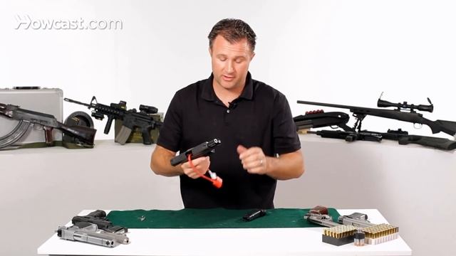 How to Use a Gun Safety Lock | Gun Guide смотреть онлайн