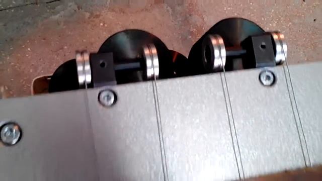 Стенд для испытания молнии застёжки на наработку