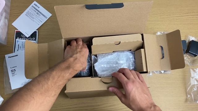 Распаковка Lumix s5 смотреть онлайн